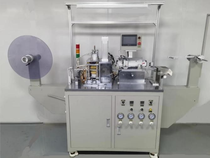 High-Precision FXD-M-008 Punching and Molding Machine